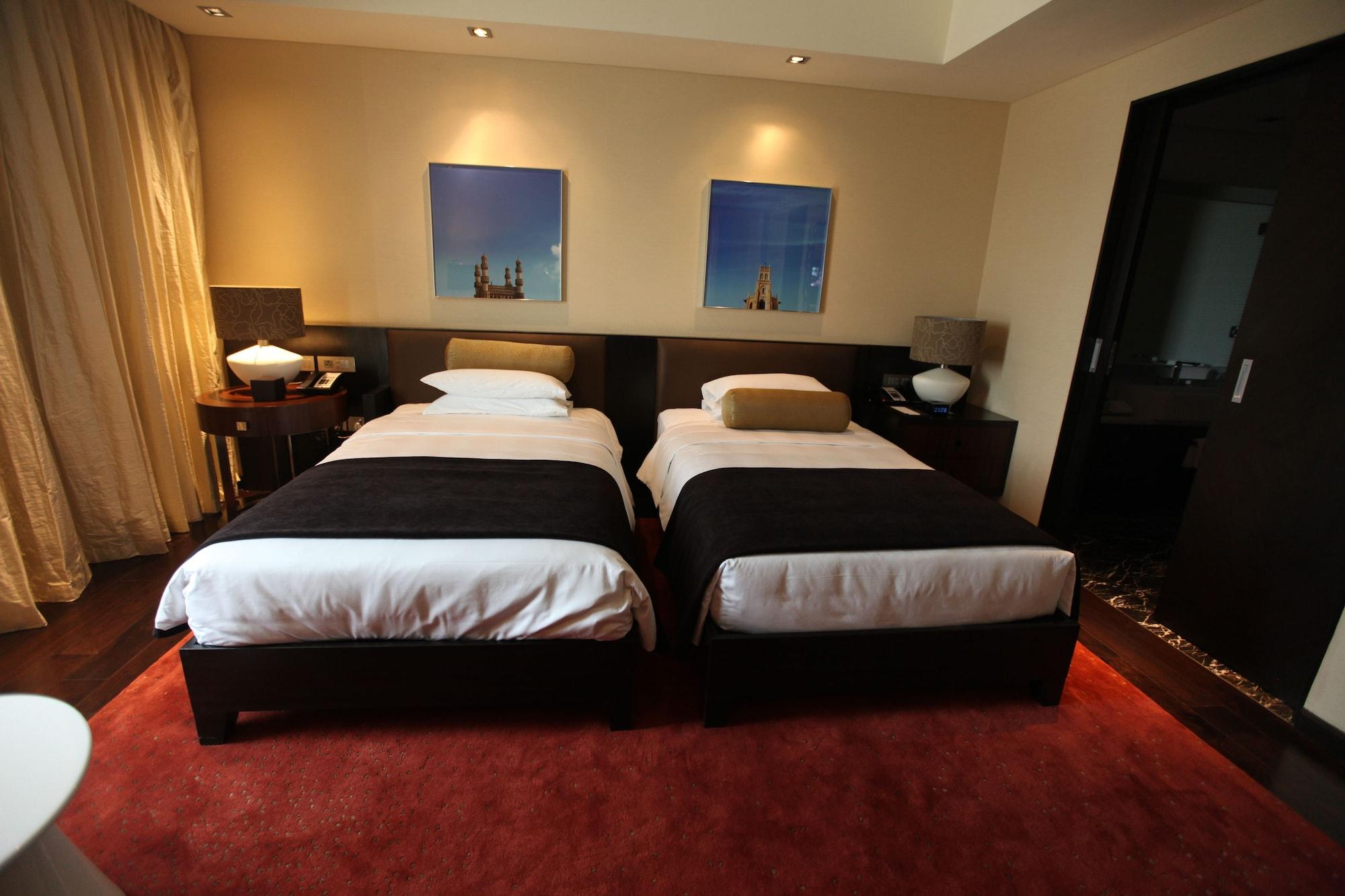 Park Hyatt Hotel And Residences, Haiderabad Buitenkant foto