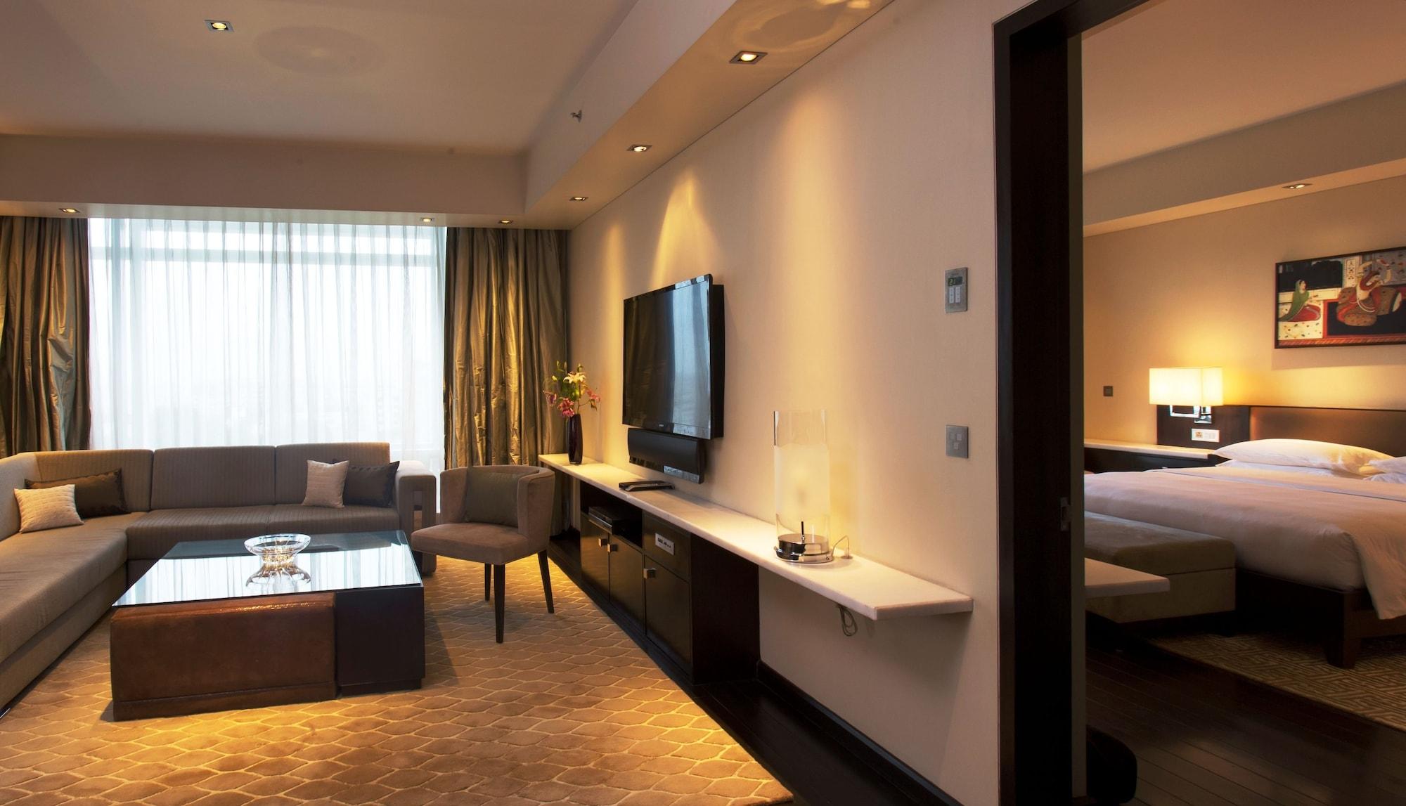 Park Hyatt Hotel And Residences, Haiderabad Buitenkant foto