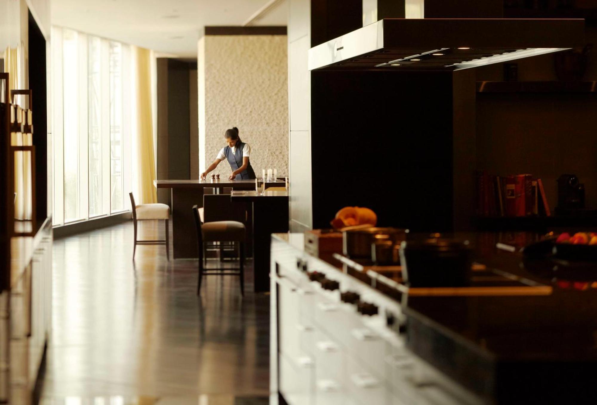 Park Hyatt Hotel And Residences, Haiderabad Buitenkant foto